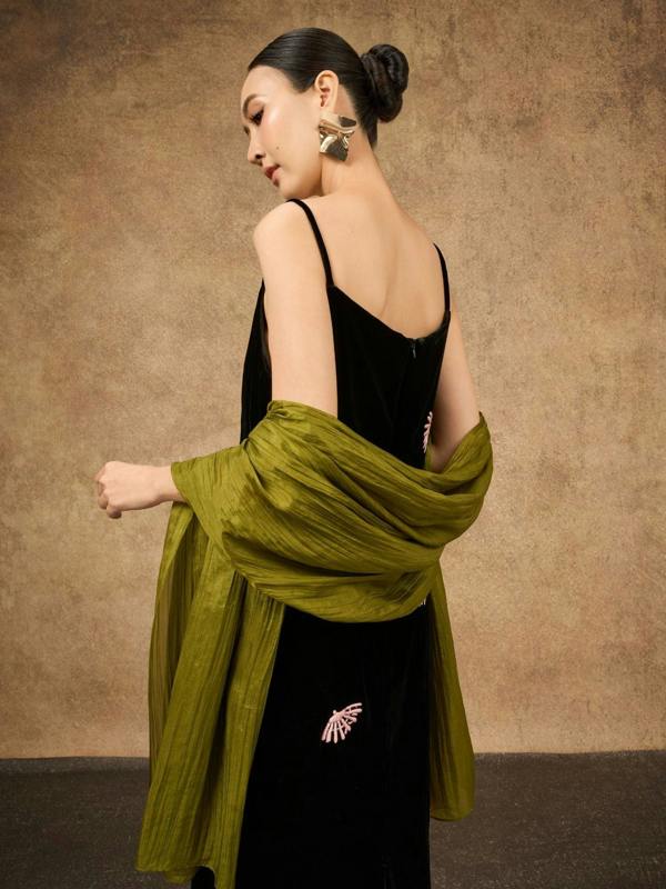 Olive Green Silk Scarf – Pre-Order, Hand-Dyed Mulberry Silk, Headscarf & Everyday Wrap
