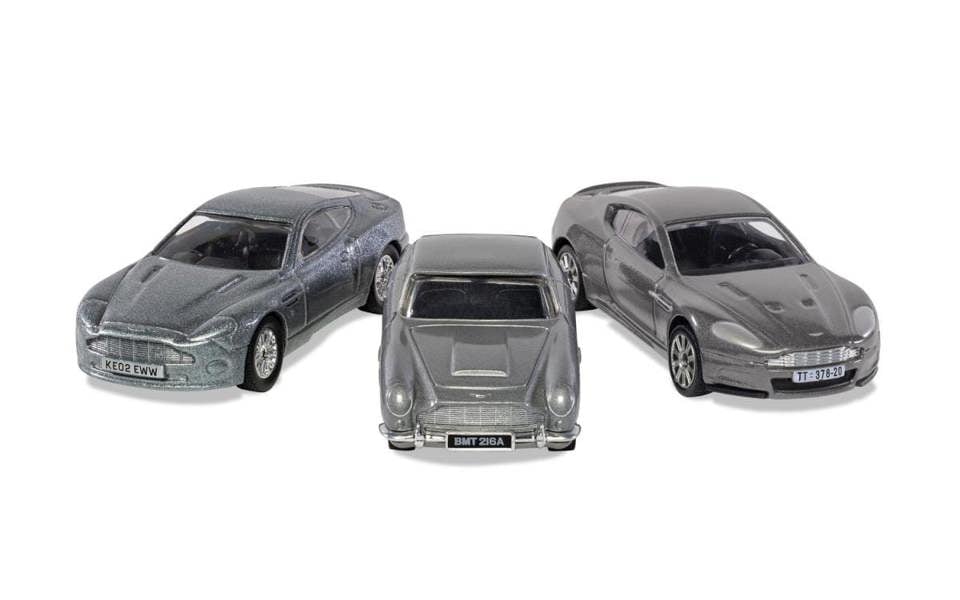 Corgi James Bond Aston Martin Collection (V12 Vanquish/DB5/DBS)