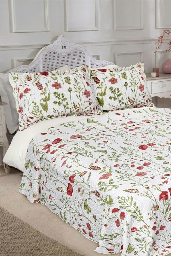 Emma Barclay Poppies Meadow Floral Bedspread Bedding Sets