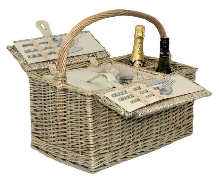 2 Person Traditional Picnic Basket