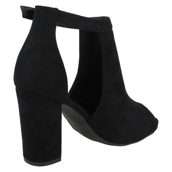 Spot On Ladies Spot On Mid Chunky Heel Covered Vamp Sandals