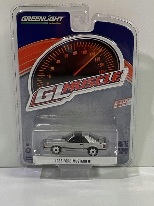 1982 ford mustang gt silver gl muscle 1:64 scale greenlight 13310d