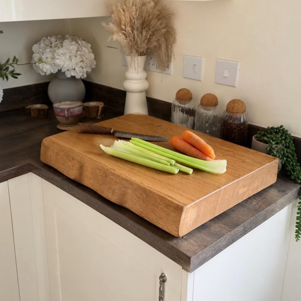 Giraffes & Craftz XL Thick Oak Live Edge James Martin Style Chopping Board Block