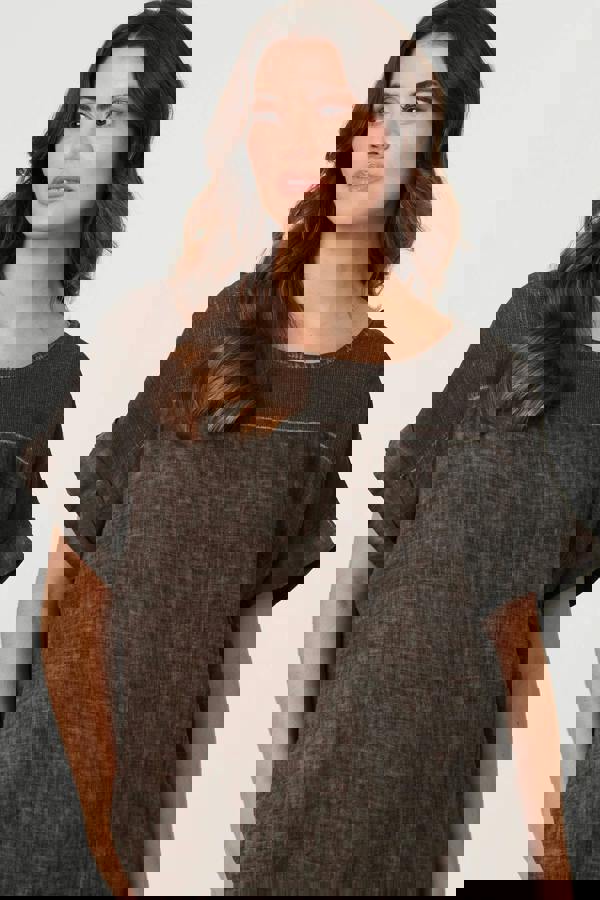 Brown | Contrast Texture Relaxed Curve Hem Top