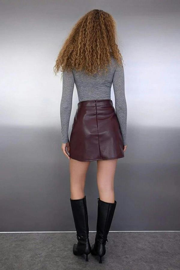 WOVCOR Faux Leather Mini Knit Skirt