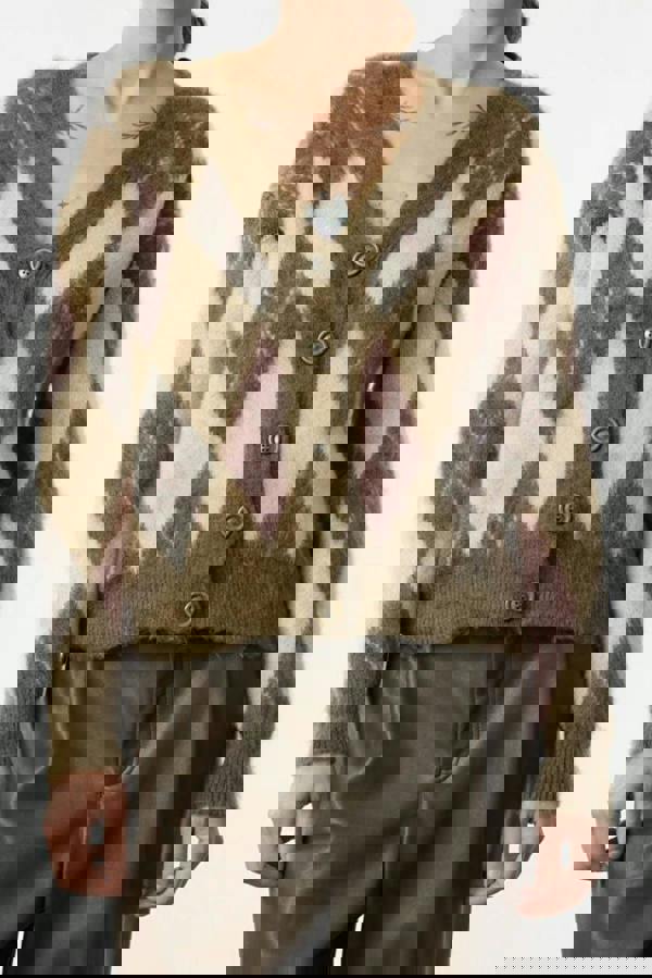 WOVCOR V-Neck Soft Texture Argyle Pattern Knit Cardigan