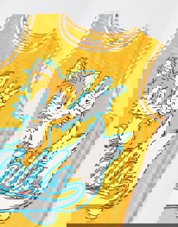 Sonic the Hedgehog Boys Yellow Tails 2 Piece Basketball Set