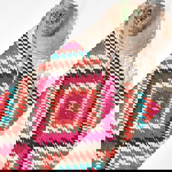 HOMESCAPES Manila Handwoven Diamond Kilim Wool Rug