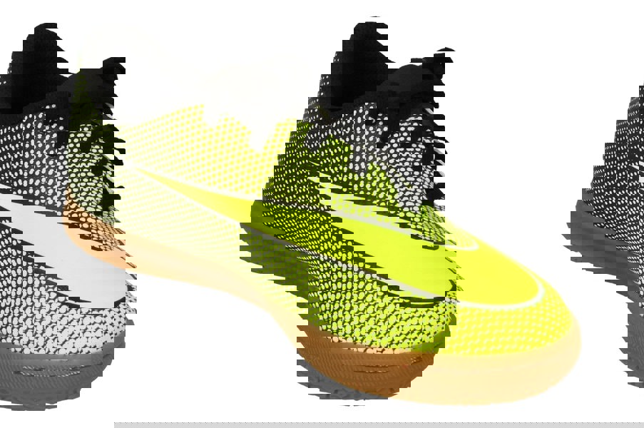 Nike Junior Bravatax II IC Football Boots 844438  070 - Black Volt 070 - Photo 3