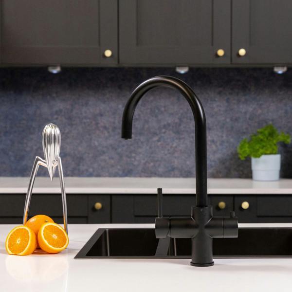 Flode svan | 3 in 1 Instant Boiling Tap | Matt Black Finish
