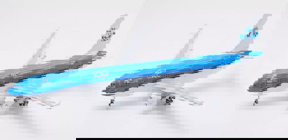 InFlight200 KLM Royal Dutch Airlines Airbus A330-303 PH-AKB With Stand 1:200 Scale Inflight200 IF333KL0924