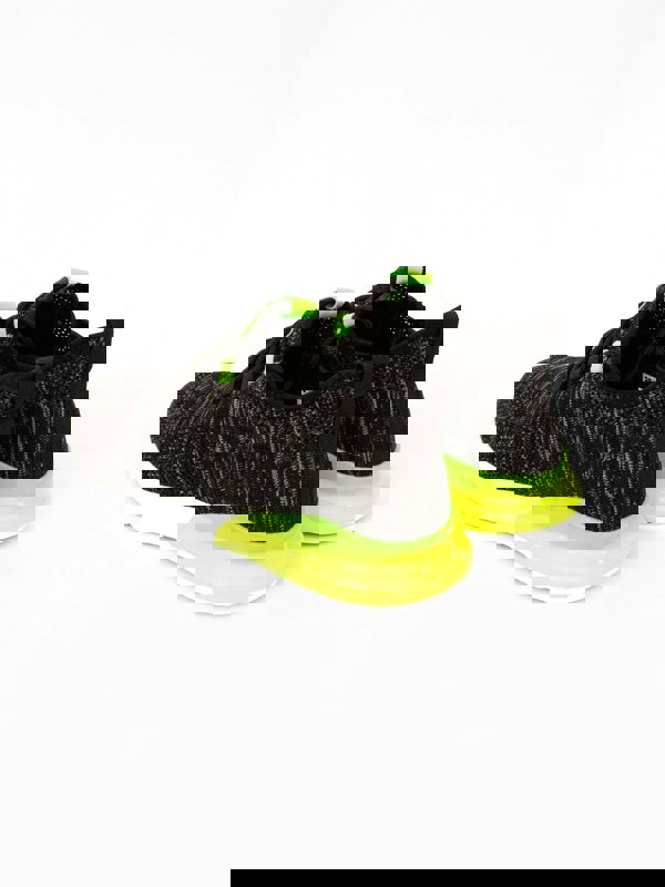 Crosshatch Smitlay MVE Trainers Black/Green