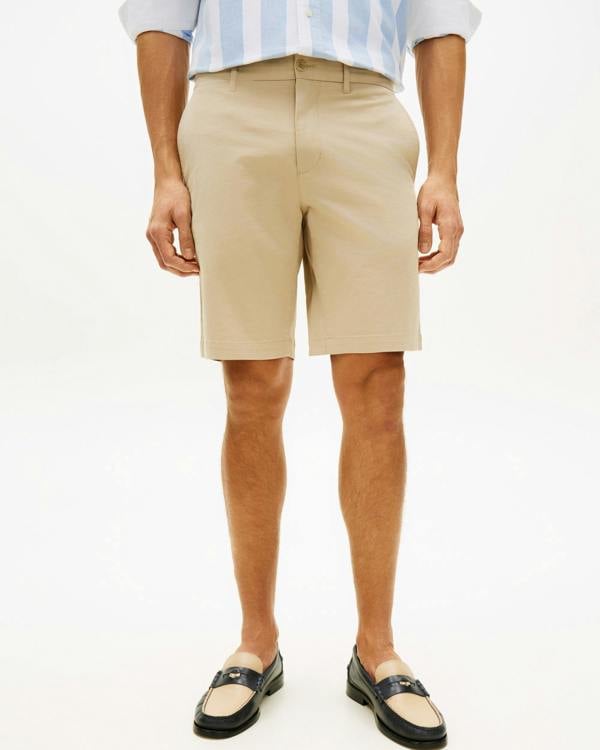 Tommy Hilfiger Denton 9.5 Inch Essential Mens Twill Shorts - Sandalwood