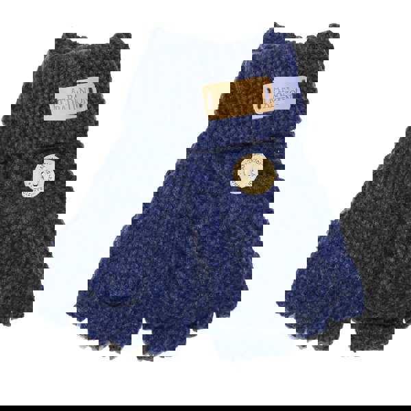 Aran Junior Cable Fold-over Mittens Aran Junior Cable Fold-over Mittens | Chunky Knit Mittens for Kids