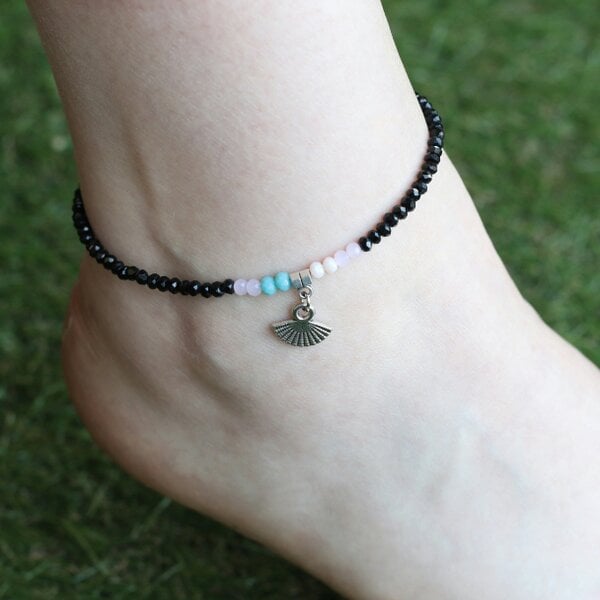 The Colourful Aura Black beaded turquoise fan charm dangle slim anklet