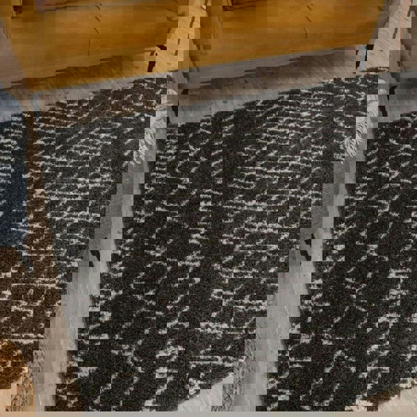 Moroccan dark grey shaggy rug non-shedding, pet-friendly, and easy to clean