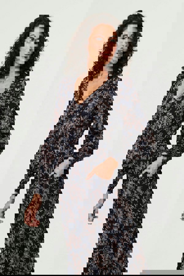 Navy | Floral Lace Long Sleeve Maxi Dress
