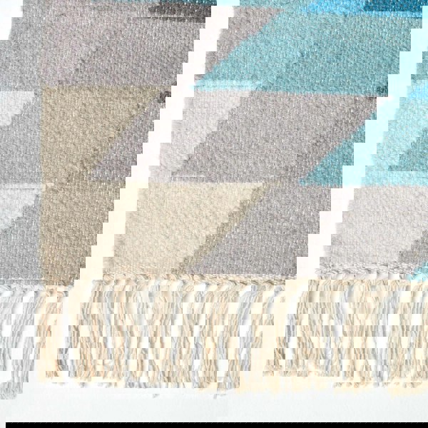 HOMESCAPES Helsinki Handwoven Geometric Blue Grey and Cream Kilim Wool Rug