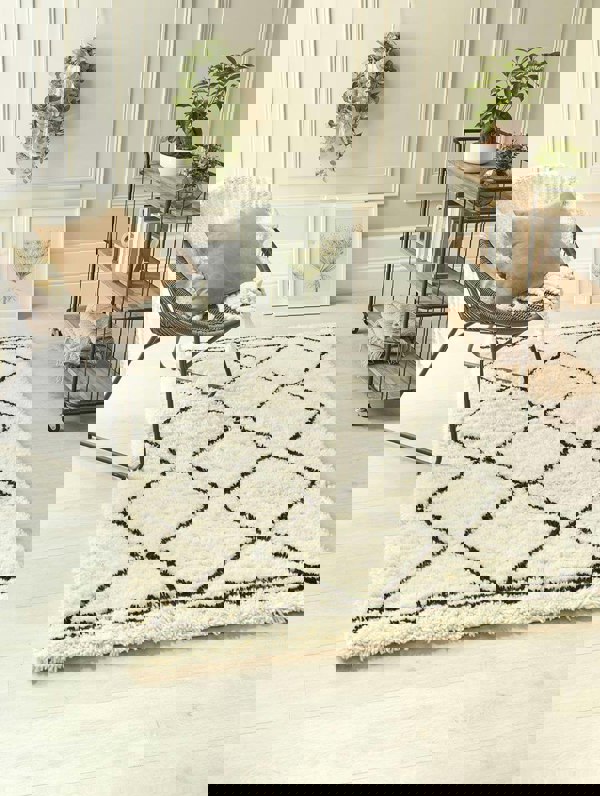 Berber Cream/Black Wool Shaggy Rug – The Rugs