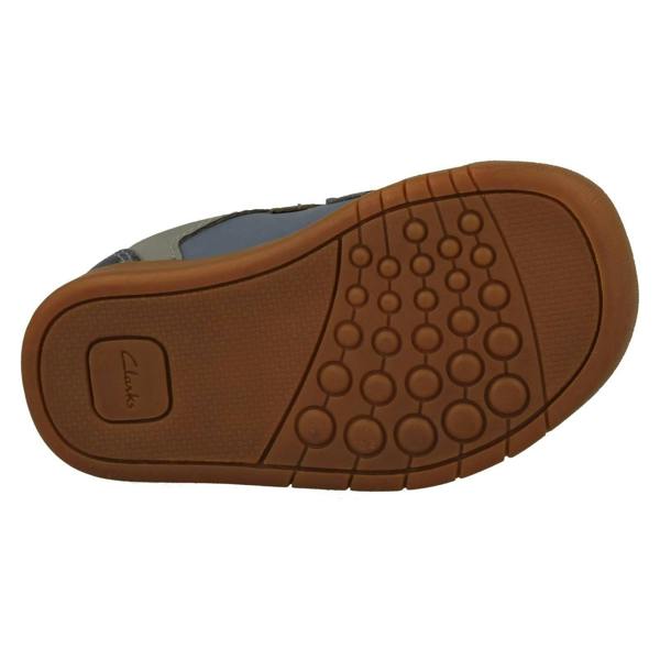 Clarks Boys Clarks Stripe Detailed Hook and Loop Fastening Shoes Den Stripe