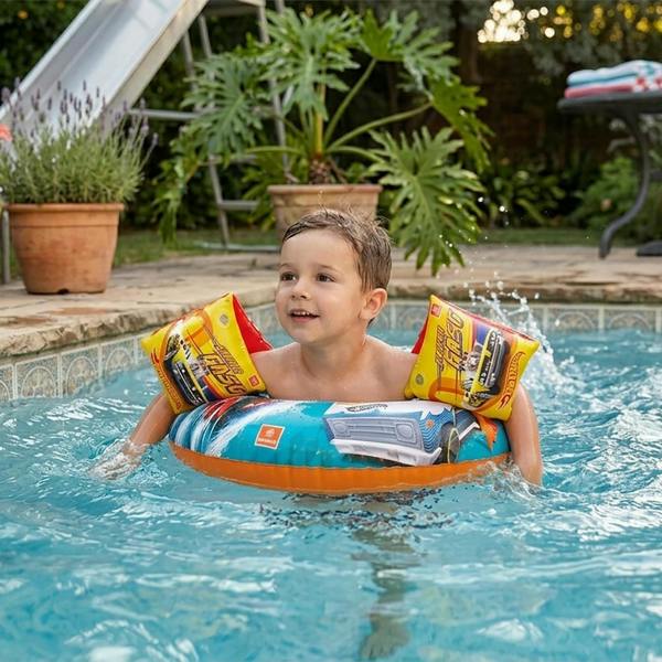 Mondo Hot Wheels Inflatable Swim Ring 50cm