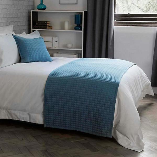 Belledorm Crompton Quilted Bed Runner - Cobalt - 