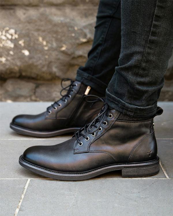 Windsorsmith Black Leather Casual Chukka Boots - Beau