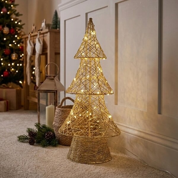 Garden Greatness Gold Weave LED Christmas Tree Light
