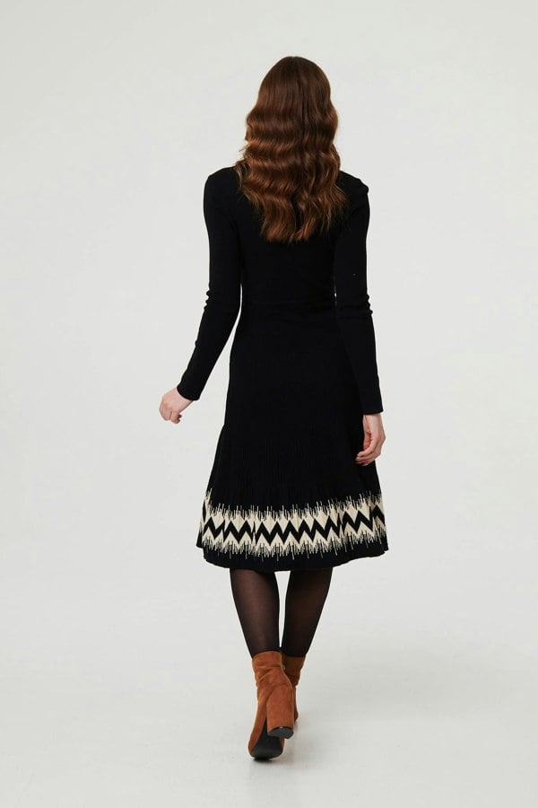 Black | Border Print Knee Length Knit Dress
