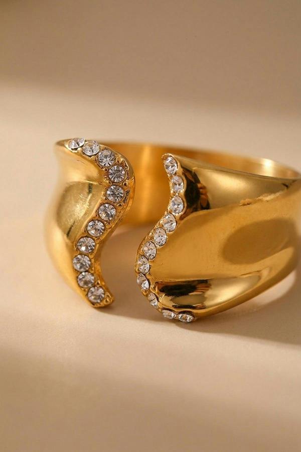 ARIIRA Fenella Wavy Band Crystal Embellished Ring