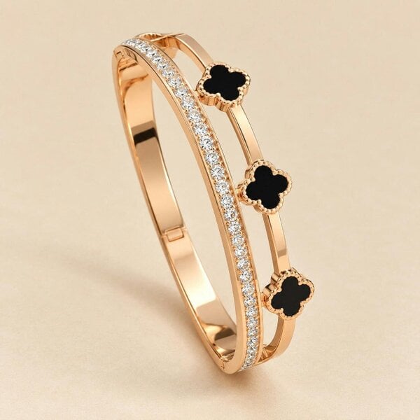 The Colourful Aura Rose Gold Plated Stainless Steel Black Clover Sparkle Hinged Bangle Bracelet