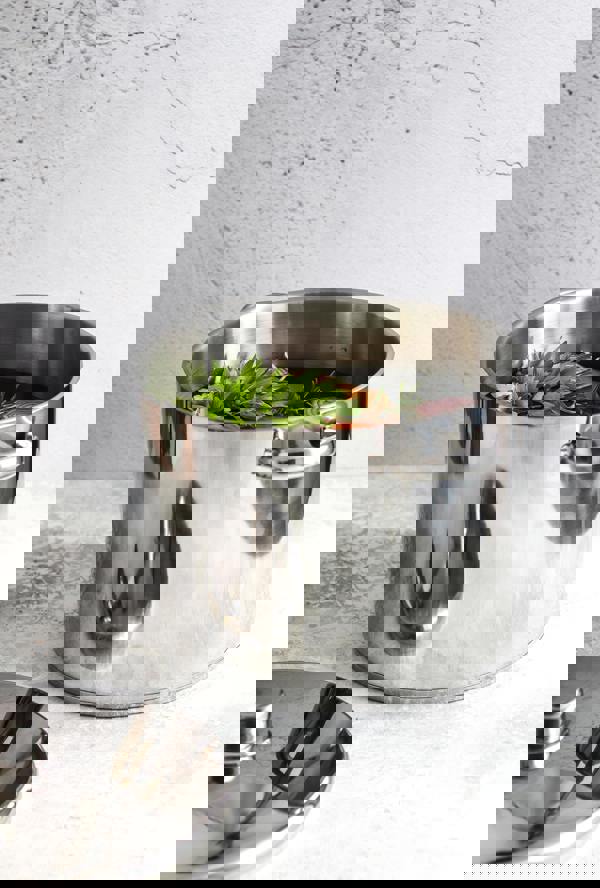 MasterClass Stainless Steel 5.5 Litre Stockpot