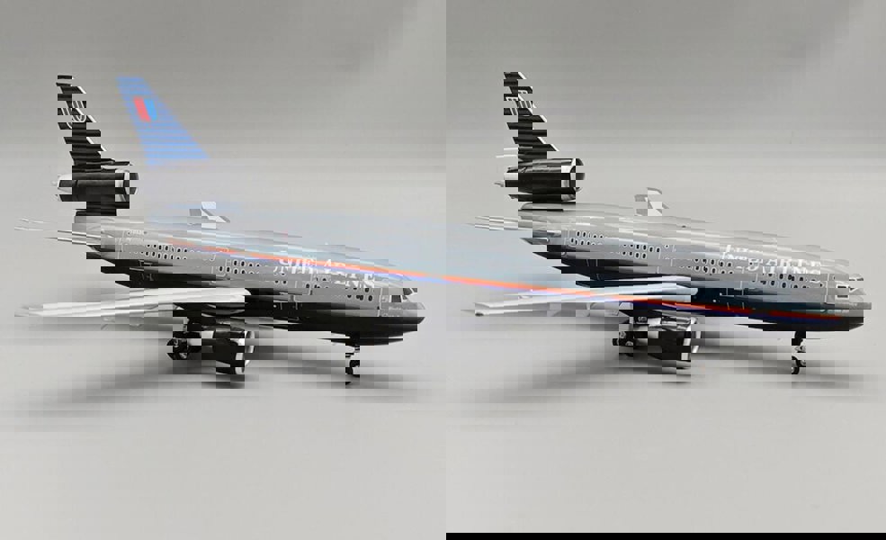 InFlight200 United Airlines McDonnell Douglas DC-10-30 N1853U With Stand 1:200 Scale Inflight200 IF103UA0624
