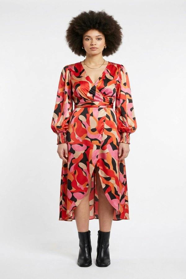 Haniya Wrap Front Printed Midi Dress - Black