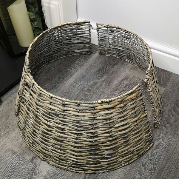 Samuel Alexander 40/58cm Samuel Alexander KD Willow Christmas Tree Skirt Wicker Rattan- Medium Natural