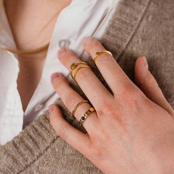 The Colourful Aura 5 Pcs Set Golden Bohemian Vintage Tribal Metallic Fashion Fingers Rings