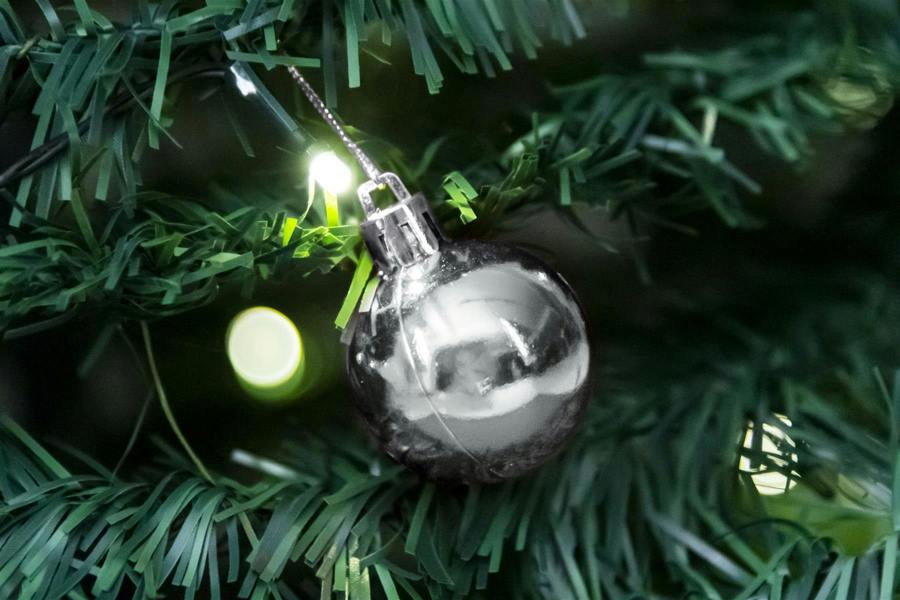 4ft to 6ft Pre-Lit Pop Up Christmas Tree with Warm White LED Lights and Silver Baubles image 3