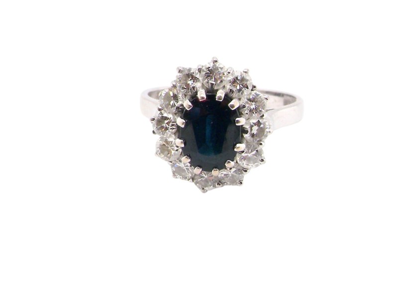 Vintage Tom A sapphire and diamond cluster ring