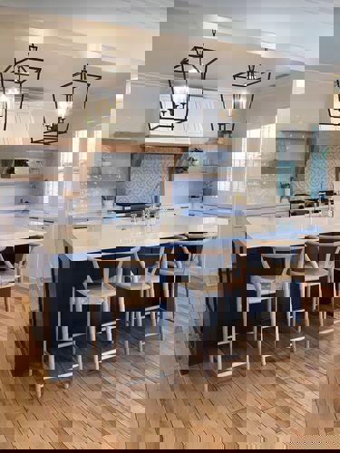 Wishbone Classical Bar Stool, Black Ash-DC Concept-Weilai Concept