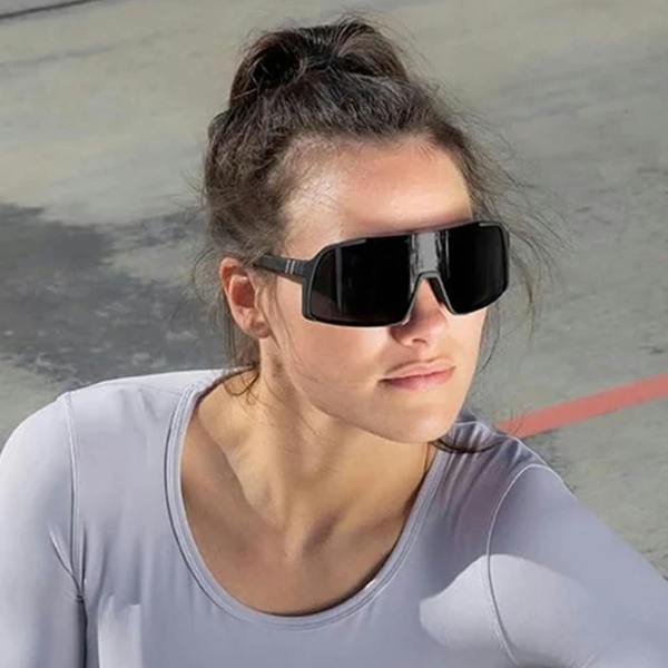 Blenders Sunglasses Exposé 807 IR Dark Bloom Grey