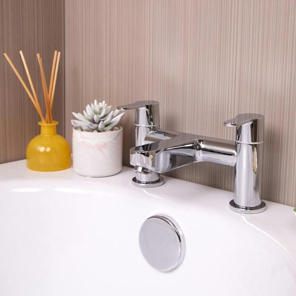 Flode Omberg Bath Filler - Polished Chrome Finish