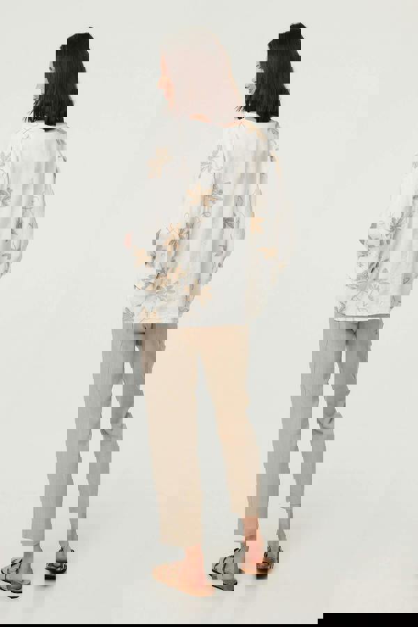 White | Floral Embroidered 3/4 Sleeve Top