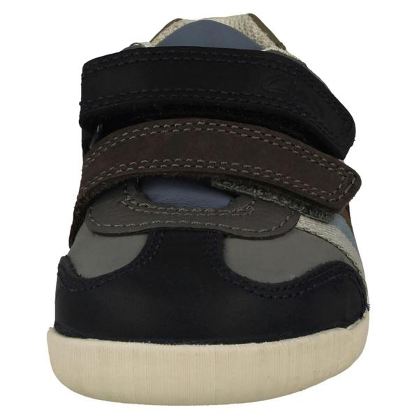 Clarks Boys Clarks Stripe Detailed Hook and Loop Fastening Shoes Den Stripe