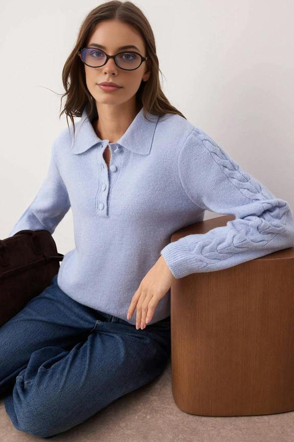WOVCOR Soft-Textured Knit Sweater with Hair Knitting Detail