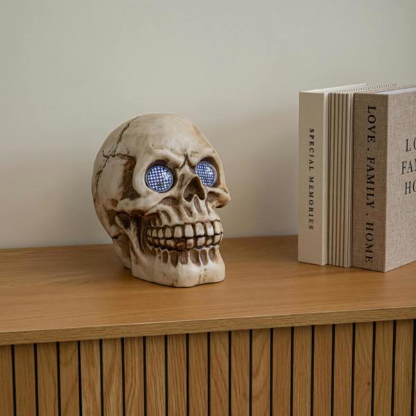 Samuel Alexander 21cm Battery Powered Light up Blinking Skull Halloween Decoration with LEDs