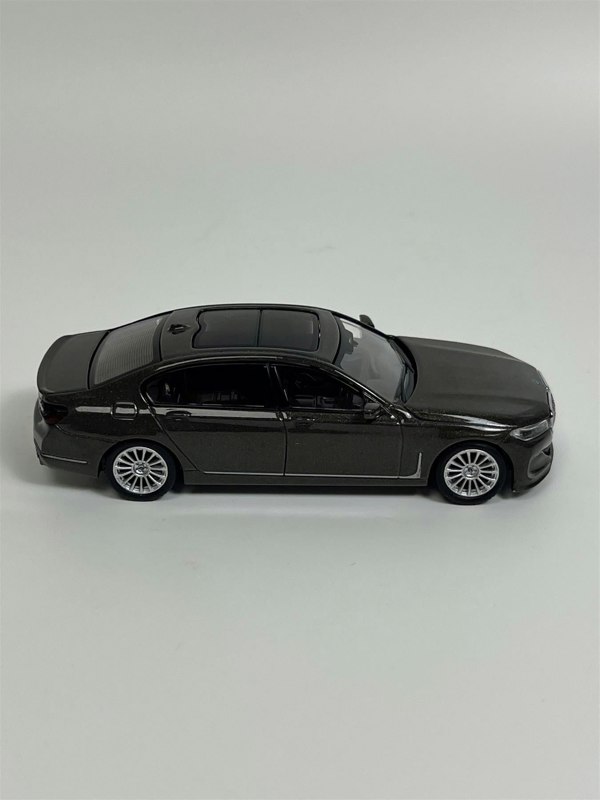 Mini GT BMW Alpina B7 xDrive Dravit Grey Metallic RHD 1:64 Scale Mini GT MGT00619R