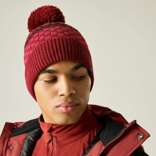 Dare 2B Mens Pom Pom Bobble Hat - Rustic Red
