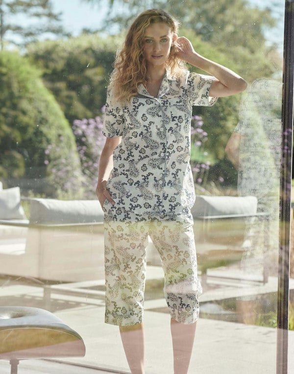 Women's 3/4 Length Short Sleeve Crisp Cotton Pyjama Set – Pretty Paisley - British Boxers