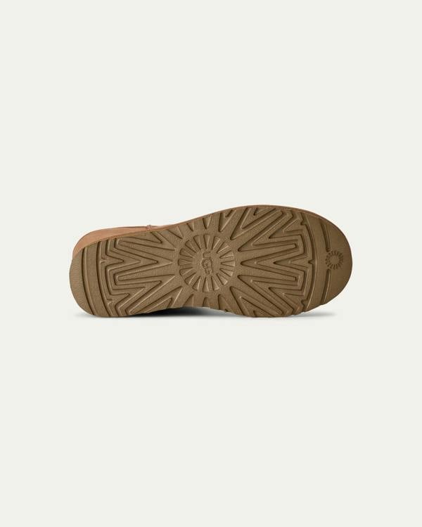UGG Classic Short II Womens Boot - Chestnut