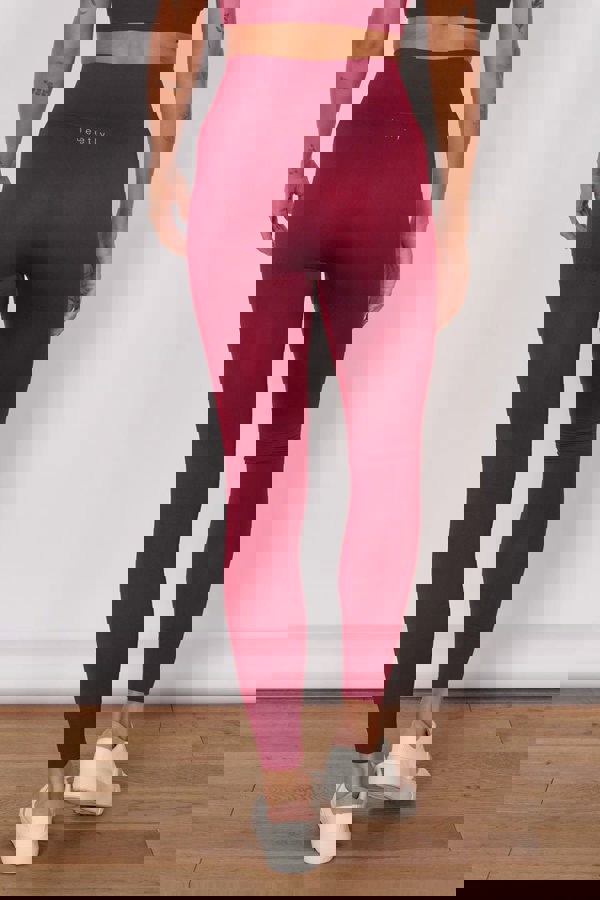 Jeetly.comPiper Magenta Petite Seam Free Sports LeggingsActivewear